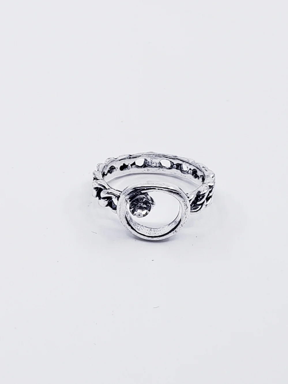 Silver Tone Open Circle Ring with Tiny Clear Rhine Stone Sz 6